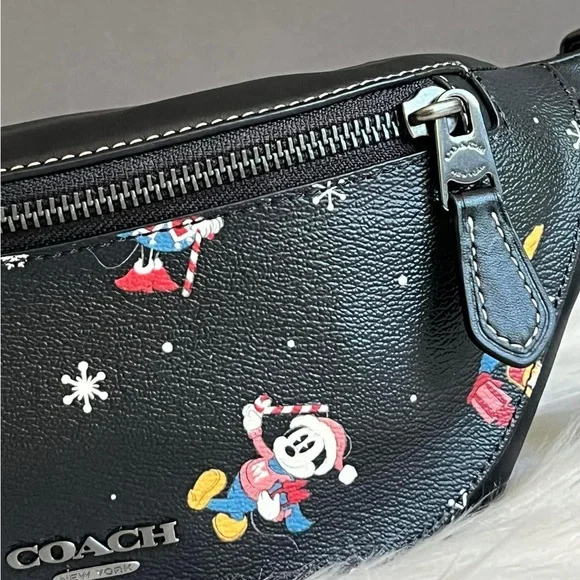 CL964 - Disney X Coach Warren Mini Belt Bag in Holiday Print - Picture 6 of 14